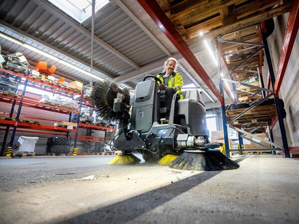 Karcher KM 100/120 with 4 Side Brushes Sweeping Warehouse