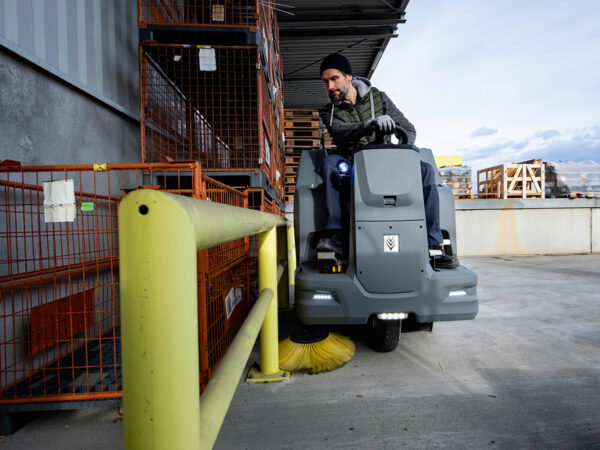 Karcher KM 100/120 R Bp - Image 7